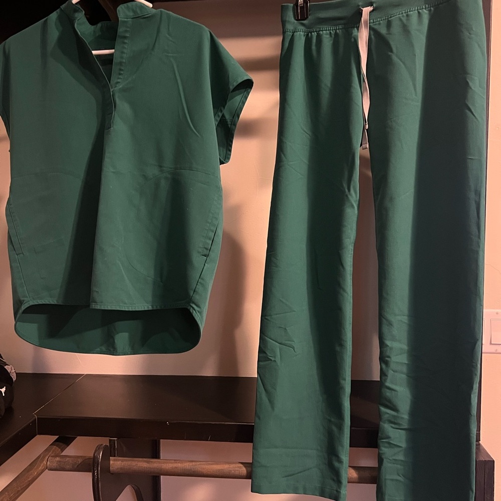 Figs Green Women's Scrub Set XS